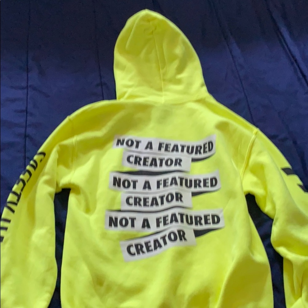 Tanacon sweatshirt